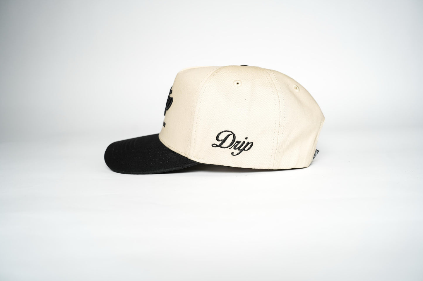 CAP WORLDWIDE LIFE CLUB CREAM