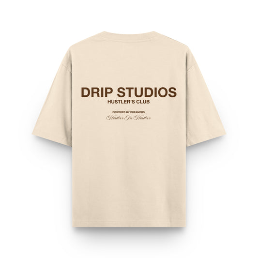 Camiseta Hustlers Club beige Drip Club espalda - streetwear Costa Rica