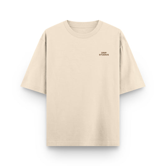 Camiseta Drip Studios beige frente - streetwear oversize Drip Club Costa Rica