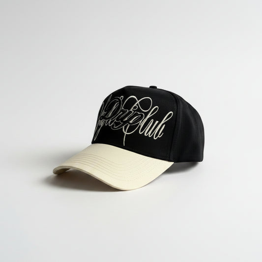 Gorra Sign Black and Beige Drip Club frente - snapback bicolor streetwear Costa Rica