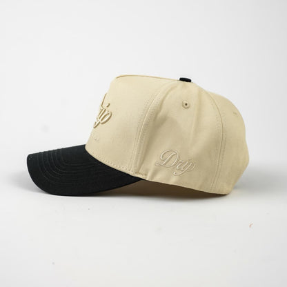 Gorra Worldwide Cream Drip uso - snapback Drip Club Costa Rica